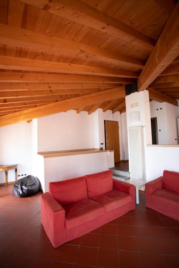 Iseolakerental - Casa Del Pescatore Riva di Solto Exterior photo